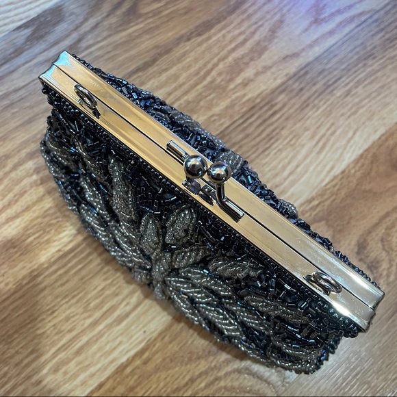 Vintage Beaded Clutch Purse Blue Grey Silver Lined EUC Loops for Strap - Picture 3 of 6